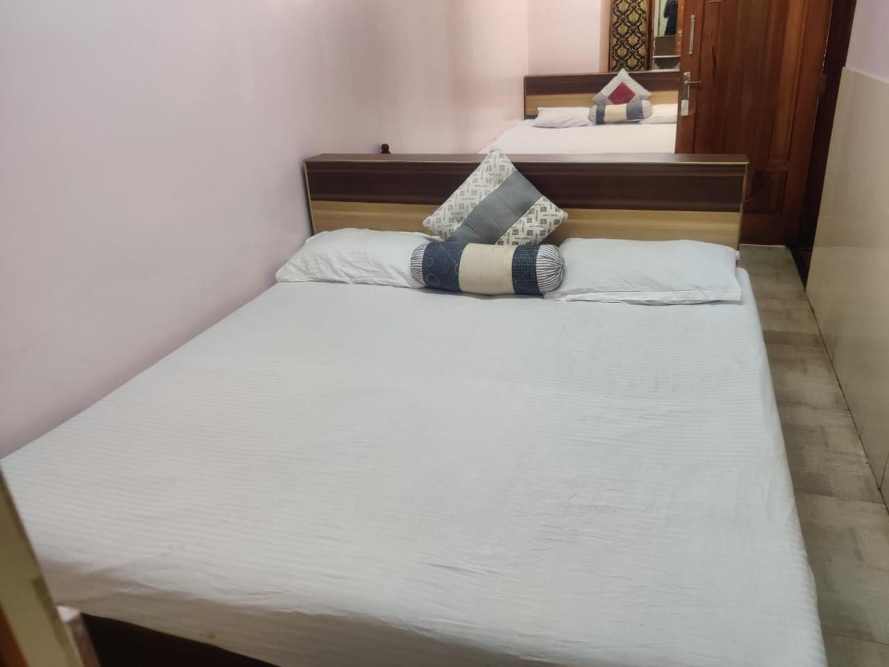 Hp Hotel - Hotel Pentoz Ooty Luaran gambar