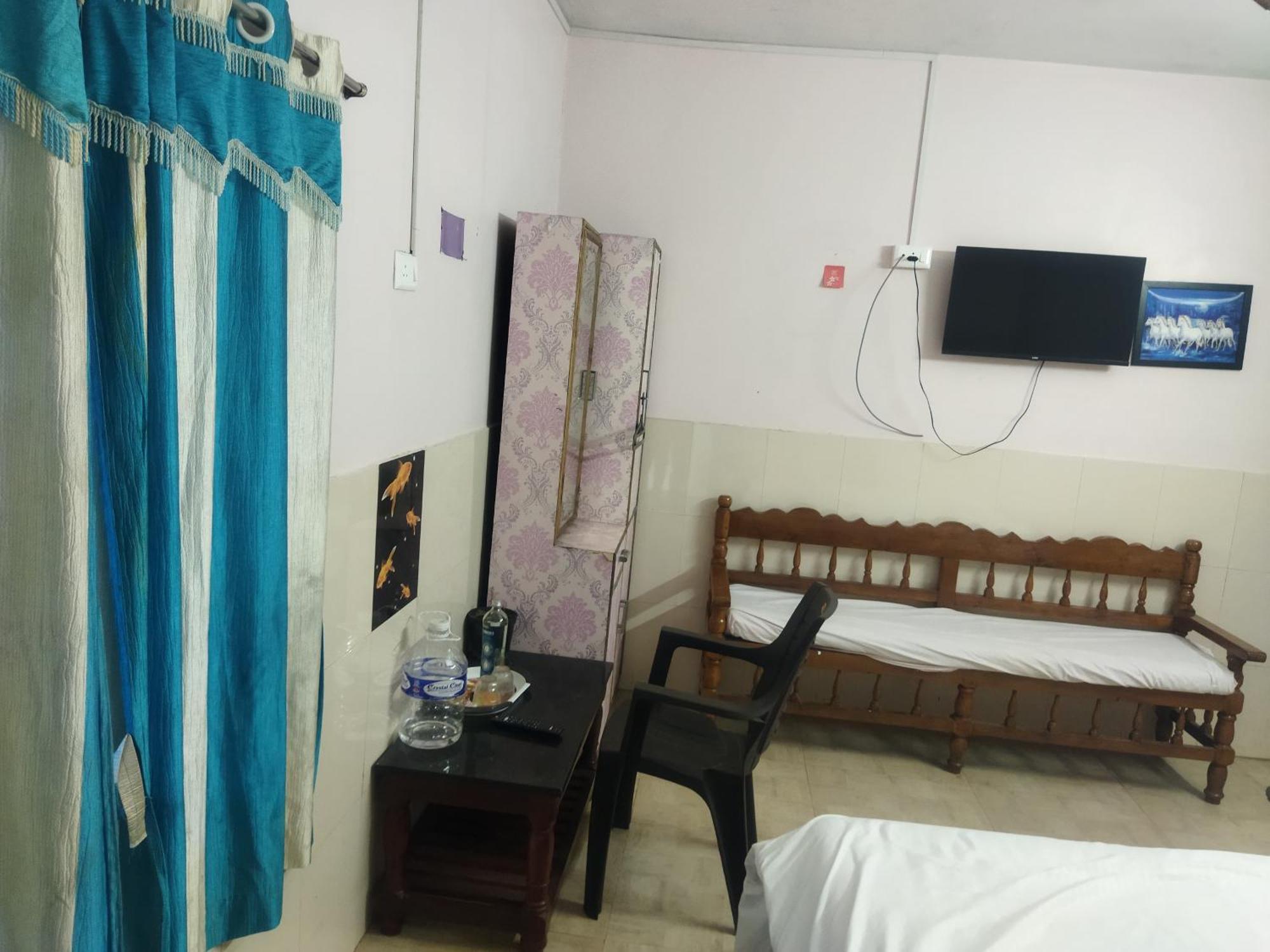 Hp Hotel - Hotel Pentoz Ooty Luaran gambar