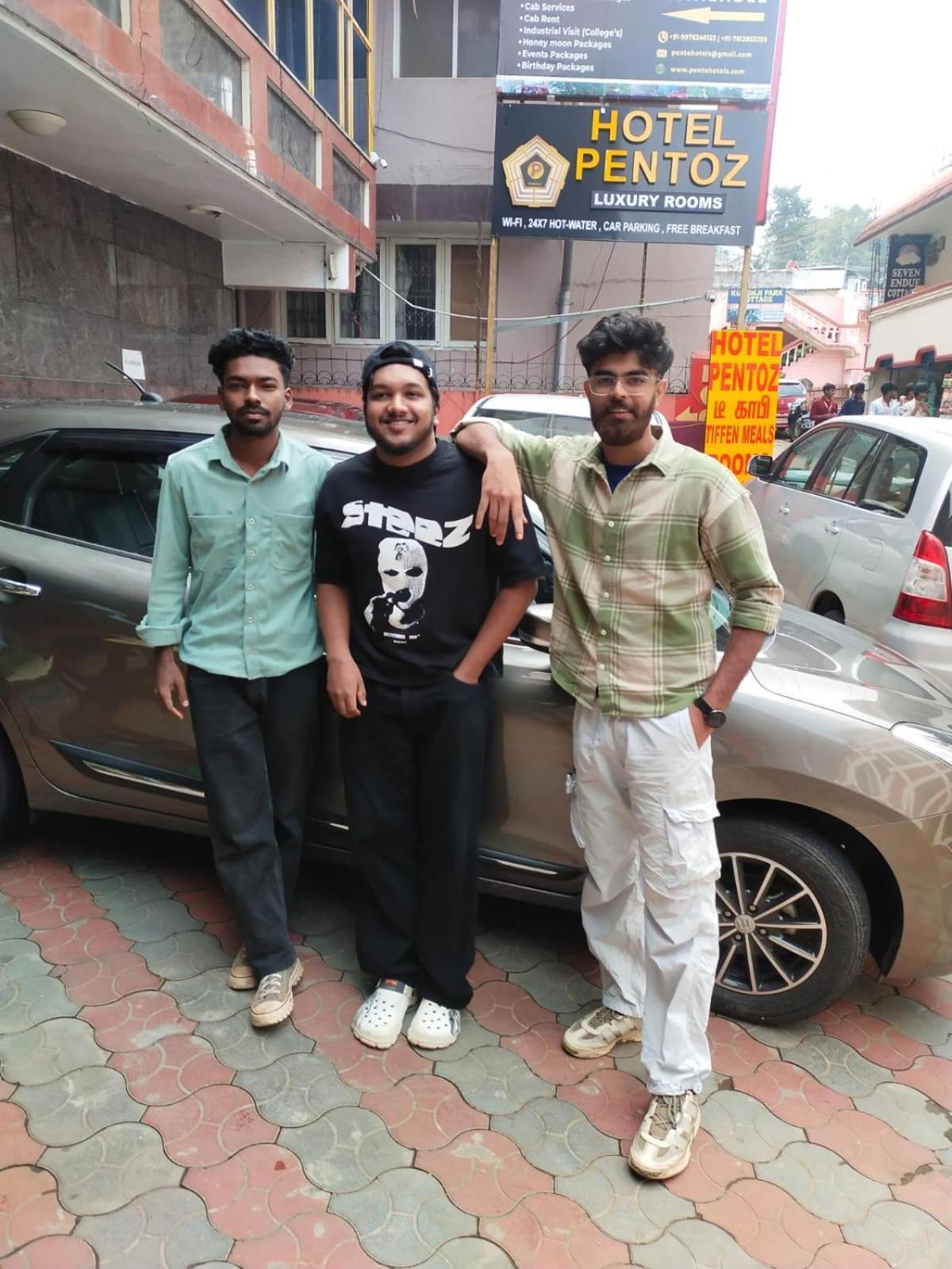 Hp Hotel - Hotel Pentoz Ooty Luaran gambar